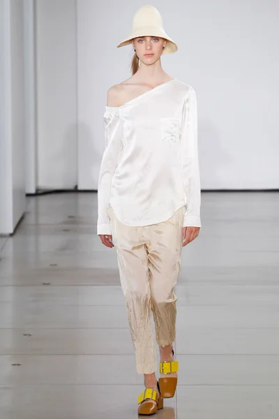Look 5